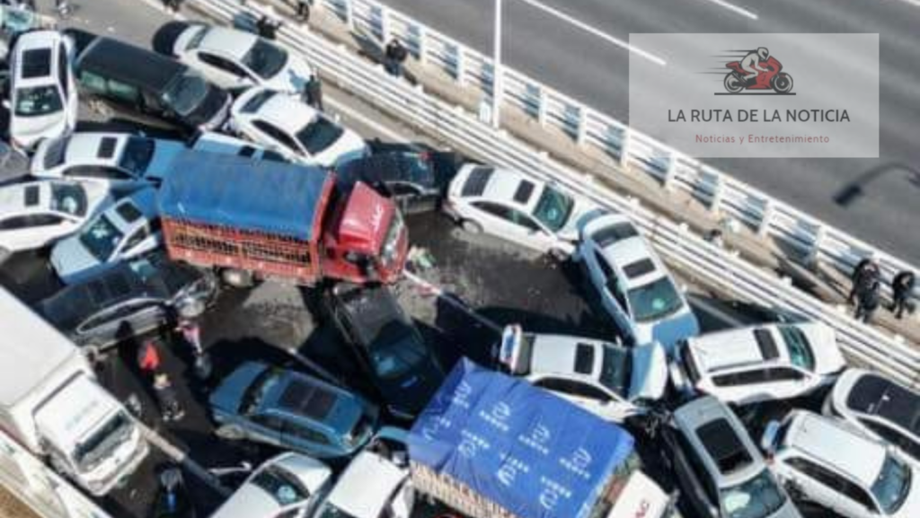 La niebla provoca una impactante carambola con más de 200 autos