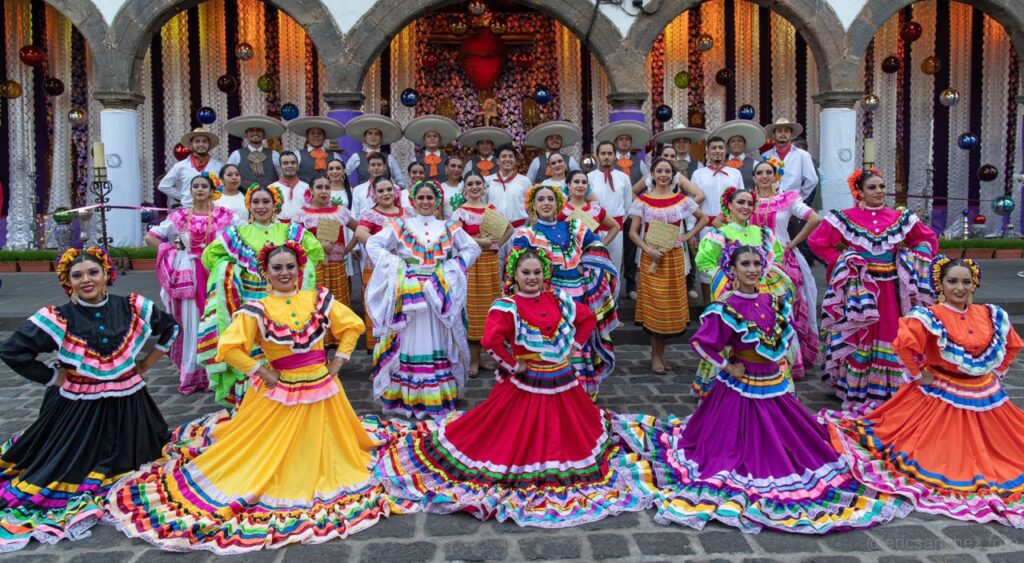 En 2022, el Ballet Folklórico de Michoacán realizó más de 36 presentaciones locales