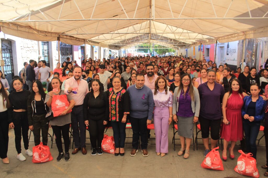 Inicia Bladimir González programa Unidos con las Jefas de Familia en Tarímbaro