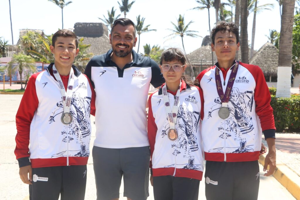 Suma Michoacán dos platas y un bronce en triatlón de Nacionales Conade 2023