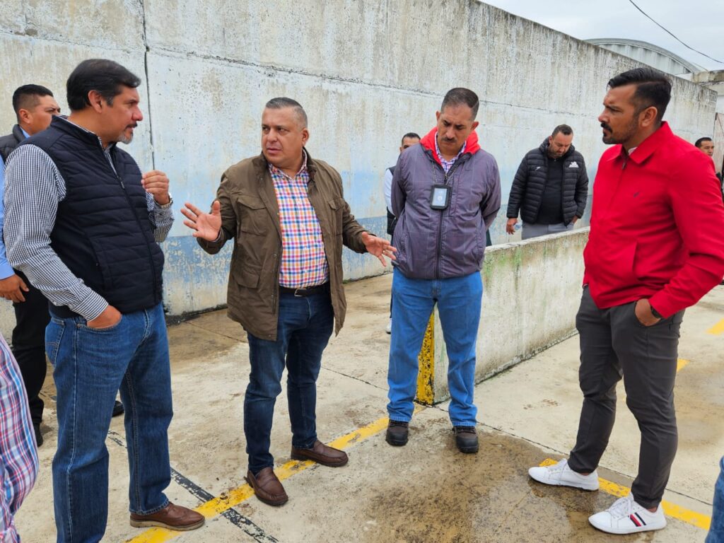 Acuerdan fortalecer prácticas deportivas en penales de Michoacán