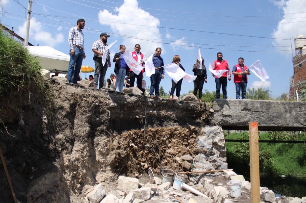 Arranca Bladimir González ampliación de puente vehicular en comunidad de Jamaica