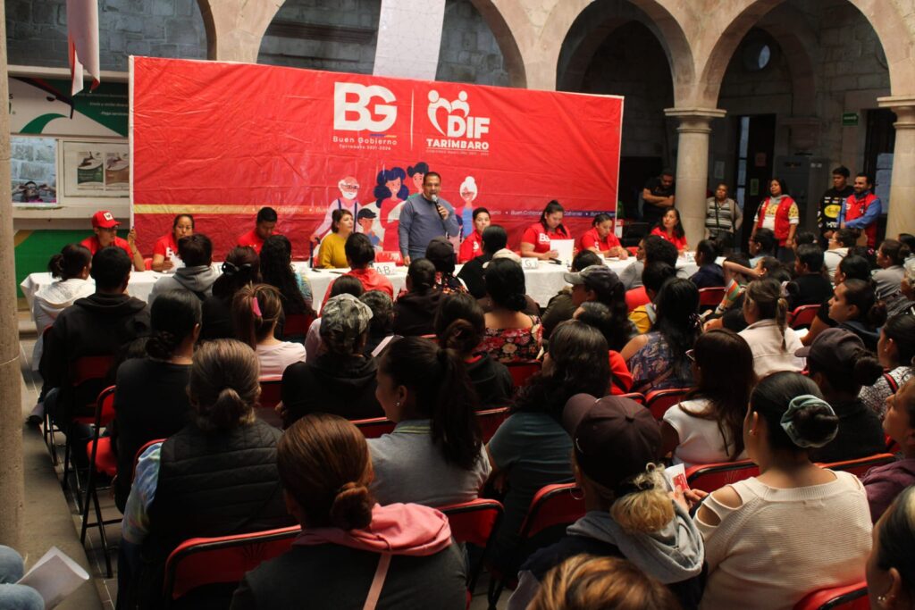 Trasciende programa Unidos con las Jefas de Familia y Unidos por la Educación en Tarímbaro