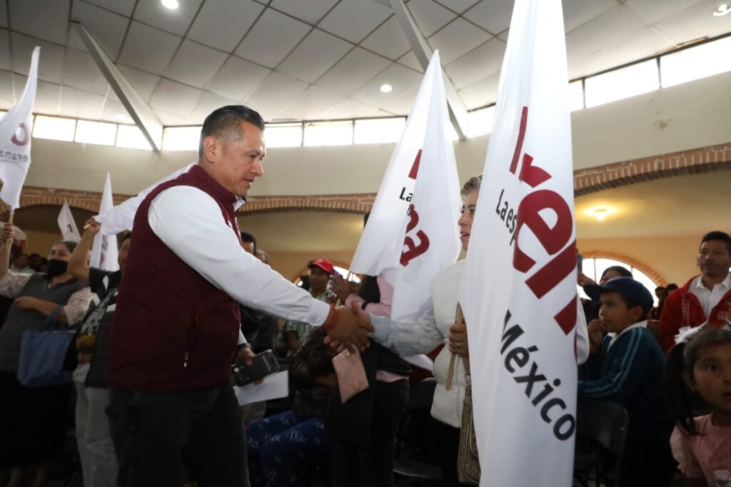 Miles de zitacuarenses cierran filas con Torres Piña rumbo al Senado