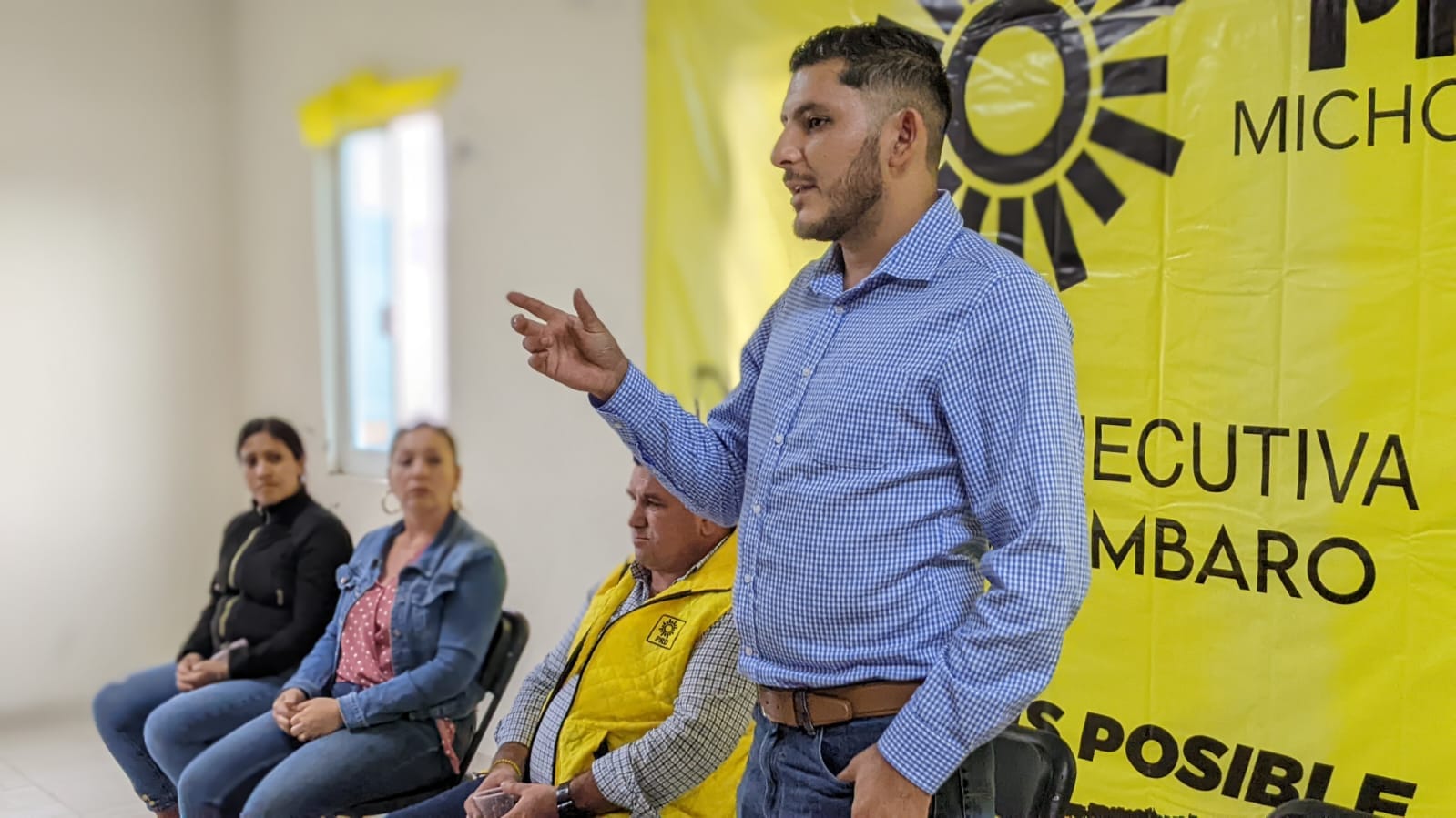 Jonathan Arandia, un gran líder que trabaja para pintar de amarillo Tarímbaro