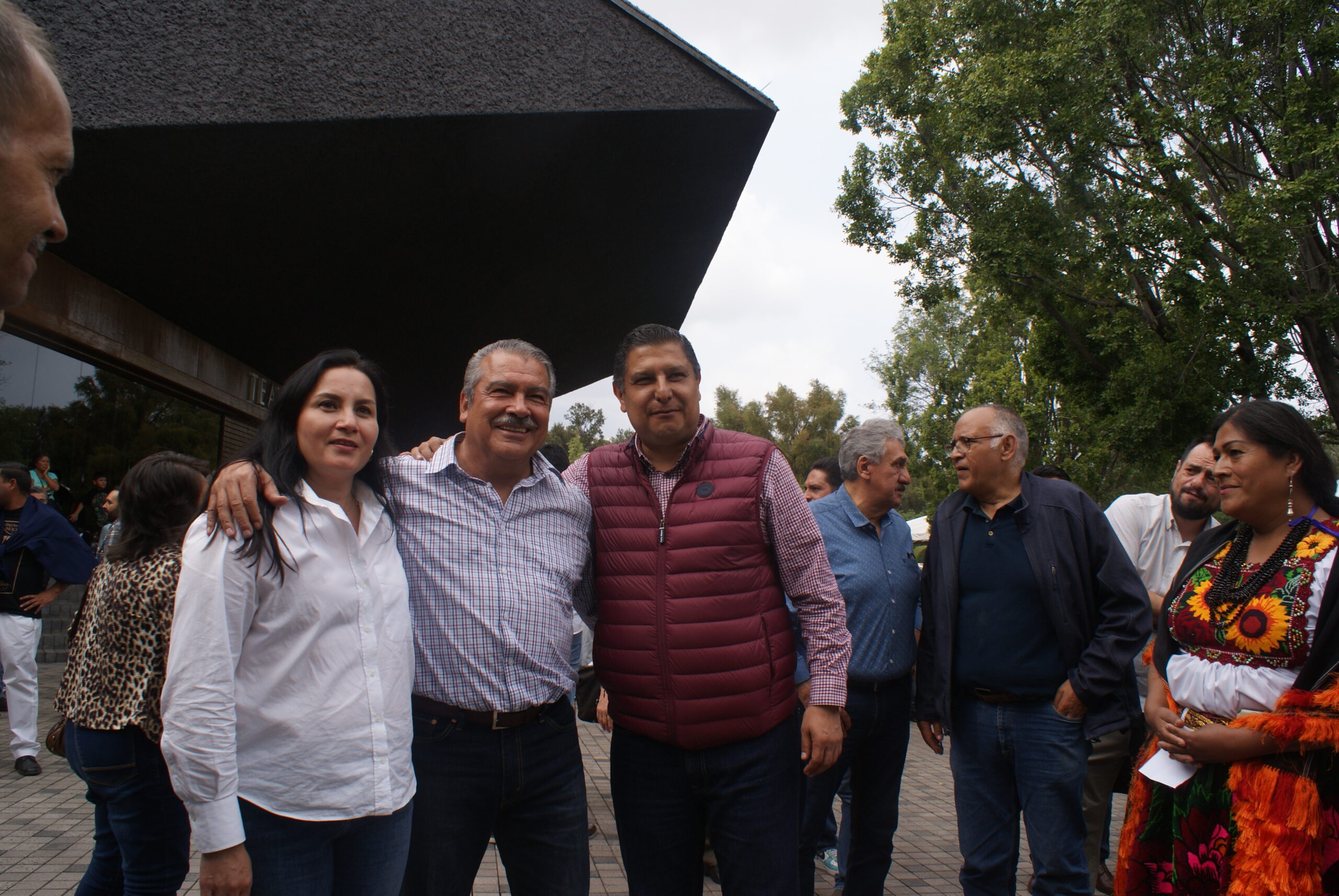 Nacho Campos, de forma discreta va logrando la reelección en Uruapan