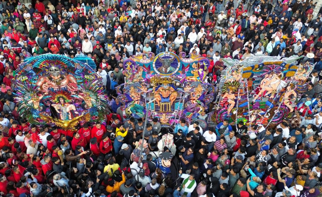 Celebra Tarímbaro Martes de Carnaval