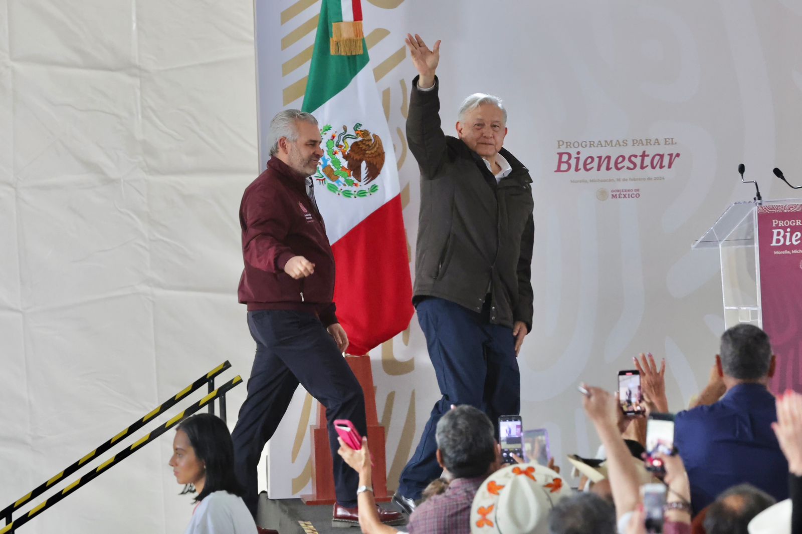 Bedolla y AMLO refrendan apoyo a michoacanos con programas sociales