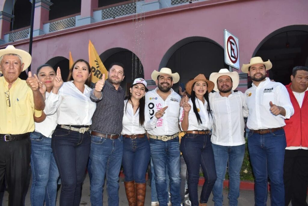 Con todo el acompañamiento del PRD arranca campaña “Paco” Huacus en Apatzingán