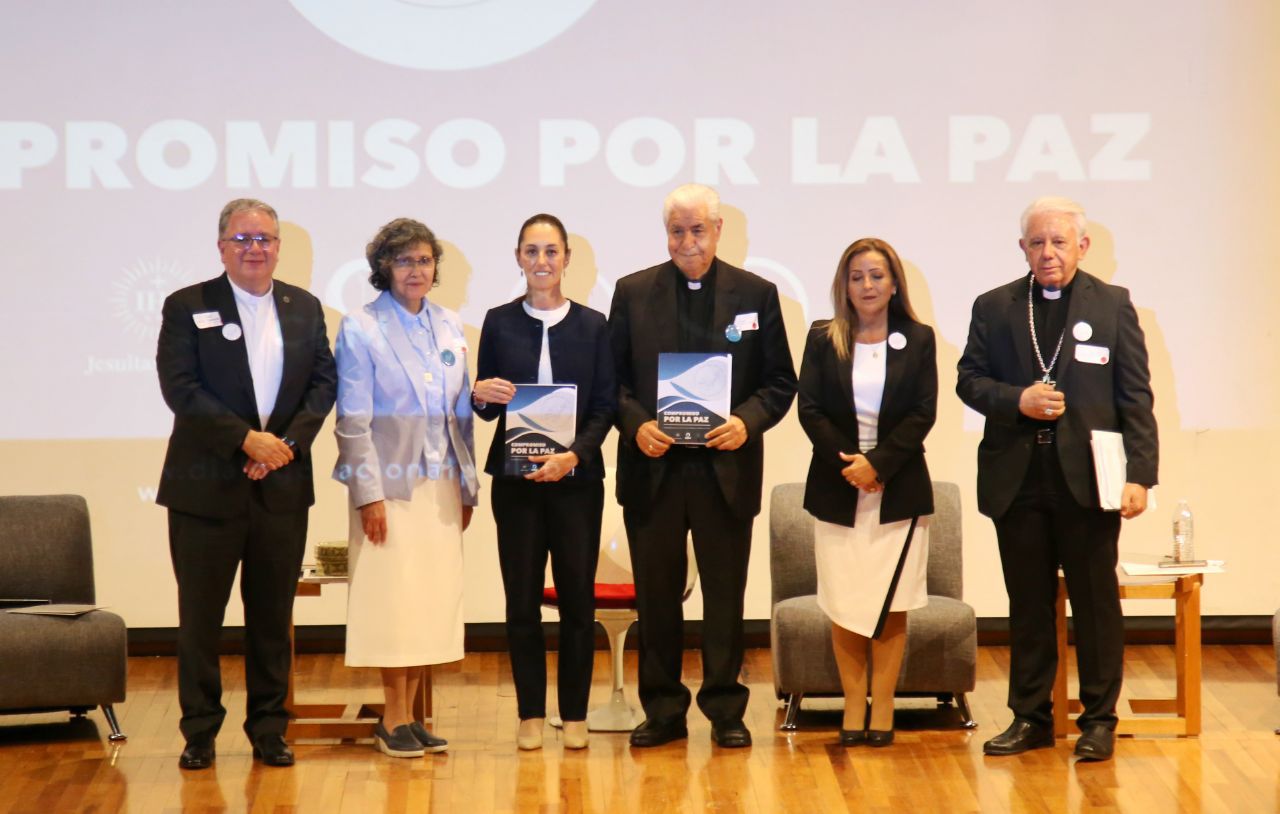 ”TRABAJEMOS JUNTOS EN LA CONSTRUCCIÓN DE LA PAZ”: CLAUDIA SHEINBAUM LLAMA AL EPISCOPADO MEXICANO A CONJUNTAR ESFUERZOS POR UN MÉXICO MÁS JUSTO Y MÁS SEGURO