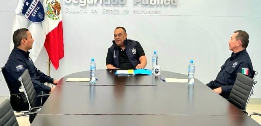 Nuevos comisarios de la Guardia Civil en las regiones de Morelia y Coalcomán