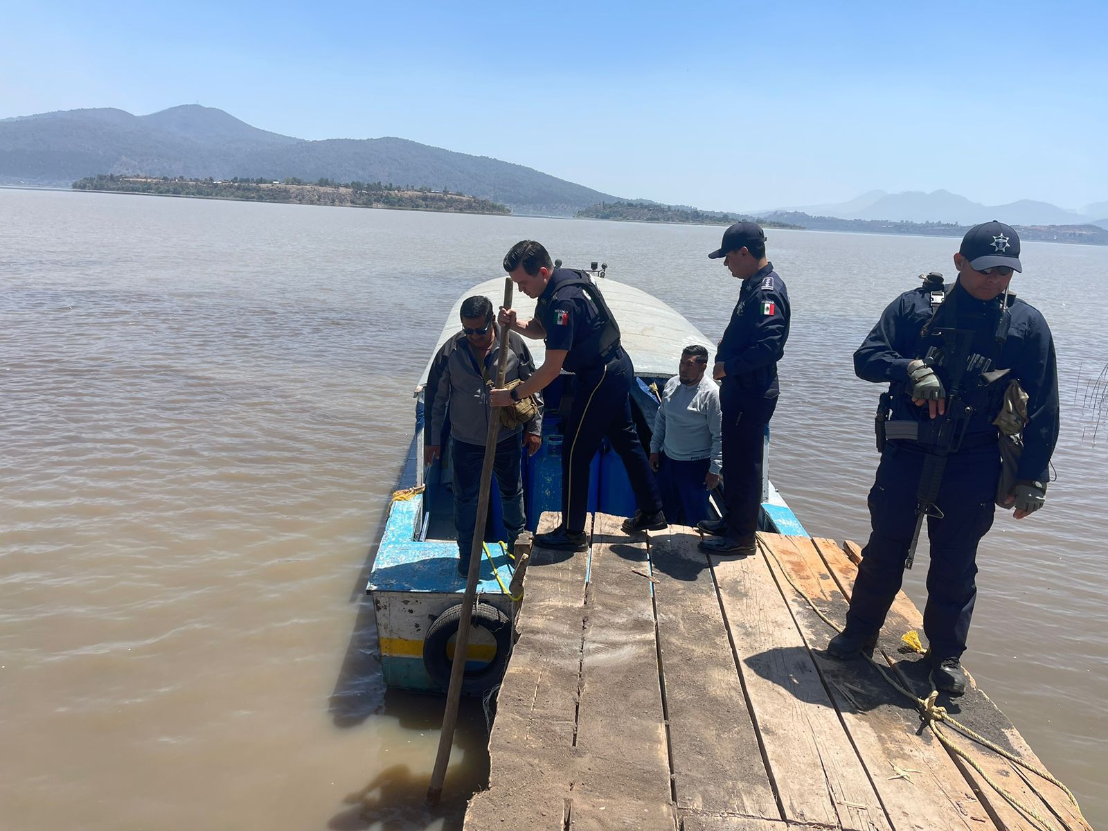 Coordinados Gobierno del Estado y comunidades por el cuidado del lago de Pátzcuaro