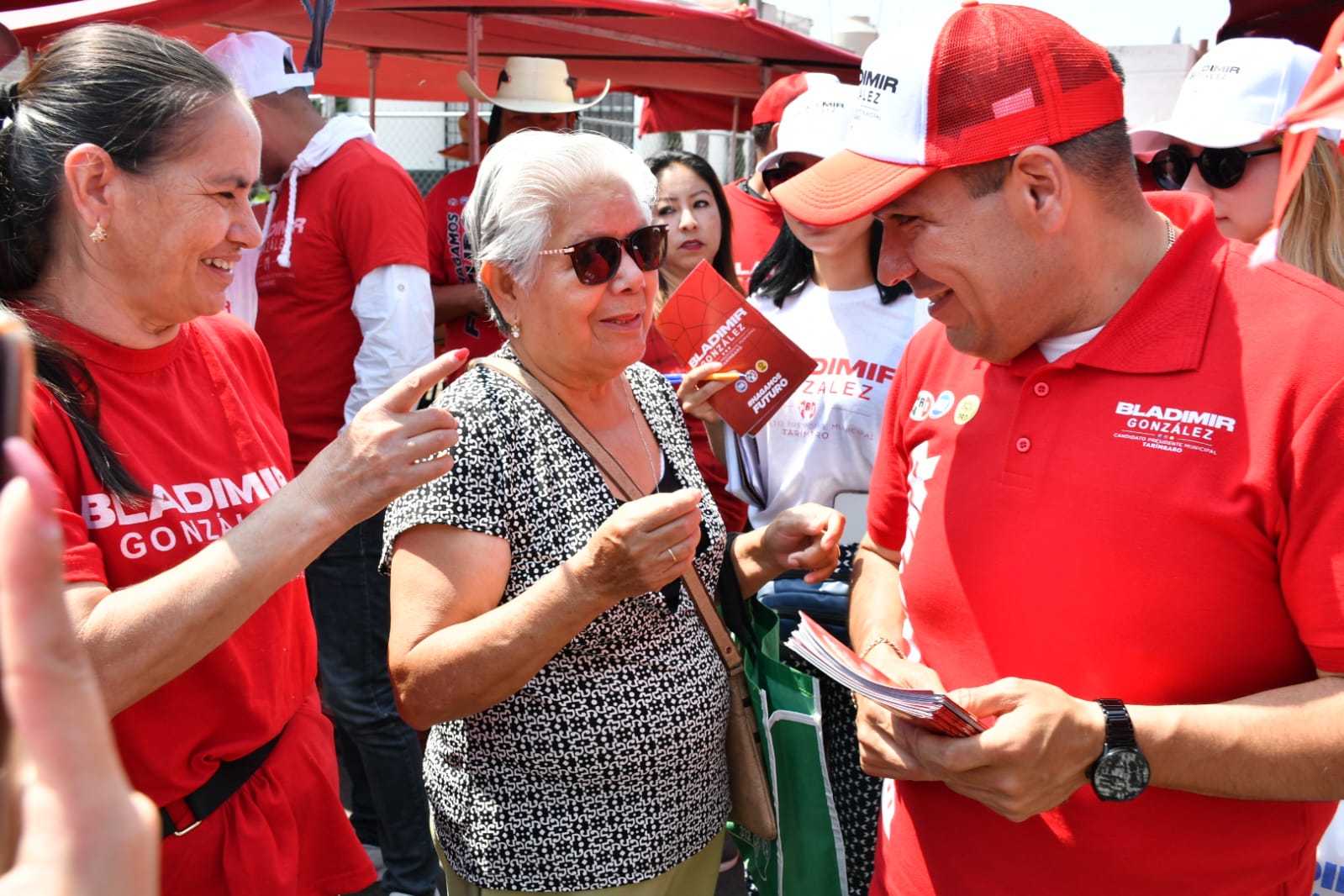 Recorrer el municipio para que ¡Hagamos Futuro!: Bladimir González