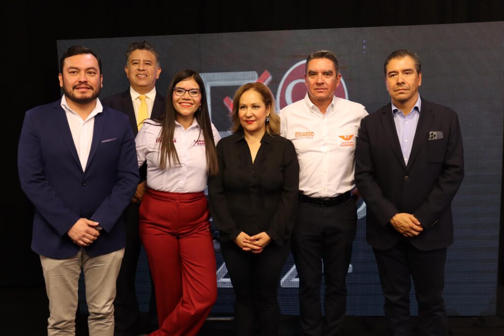 En debate, ratifica Carolina Rangel que es la mejor opción para el Distrito 10