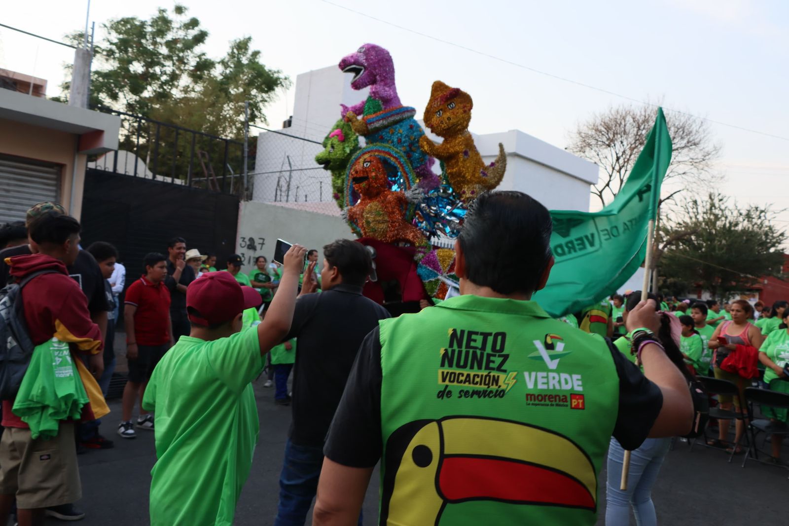 Vecinos del Distrito 8 cobijan a “Neto” Núñez rumbo al Congreso de la Unión