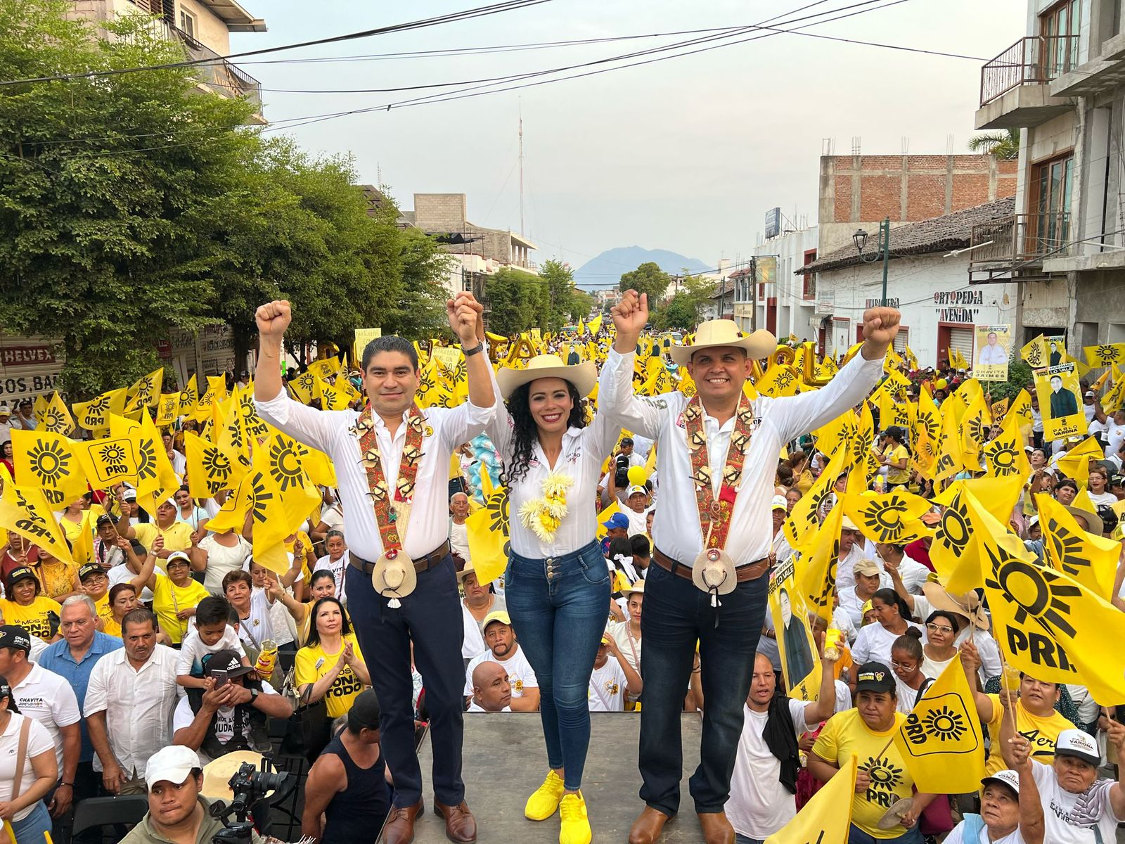 Hicimos campañas triunfadoras, de propuestas y cercanas a la gente: PRD