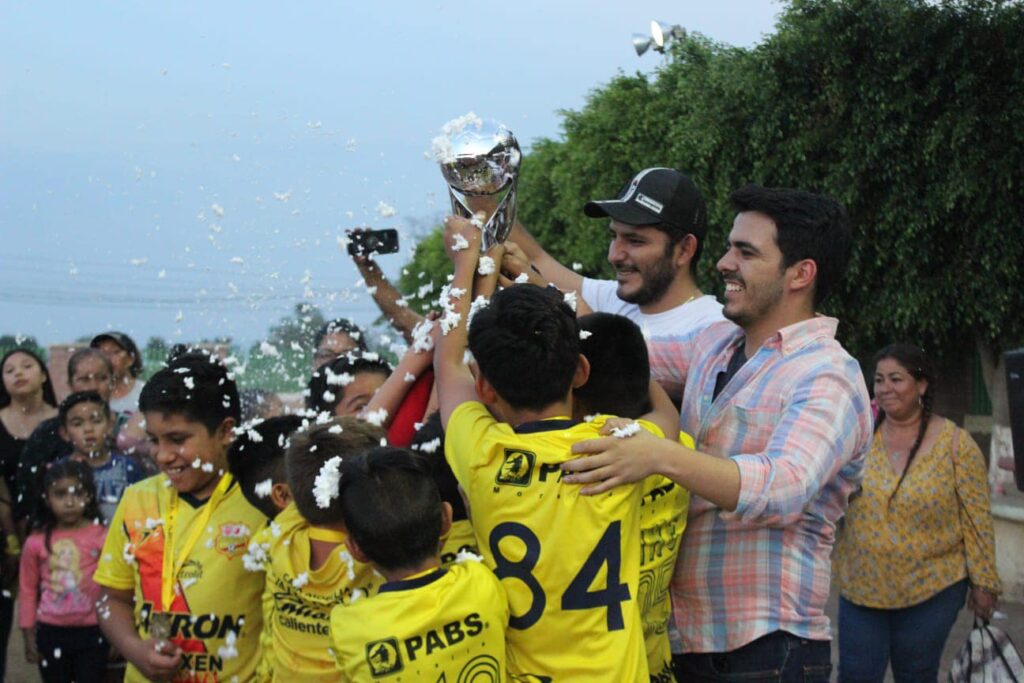 Gran Éxito en la Premiación del Torneo de Fútbol Infantil, Juvenil y Femenil en Tarímbaro 2024