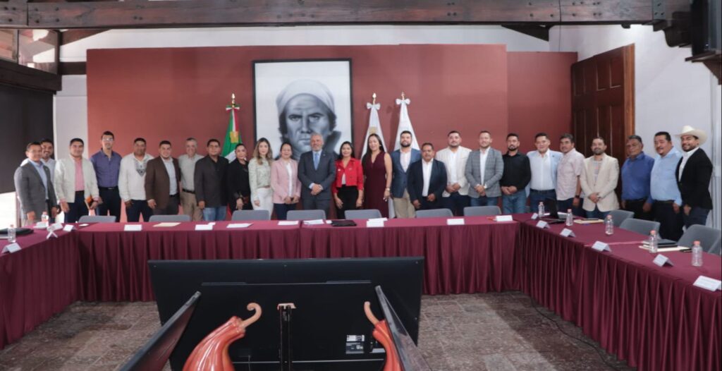 Autoridades electas del PRD, sostienen encuentro institucional con el Gobernador de Michoacán