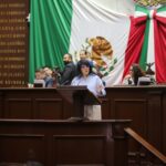 Presenta Vanhe Caratachea iniciativa en favor de mujeres jornaleras en Michoacán