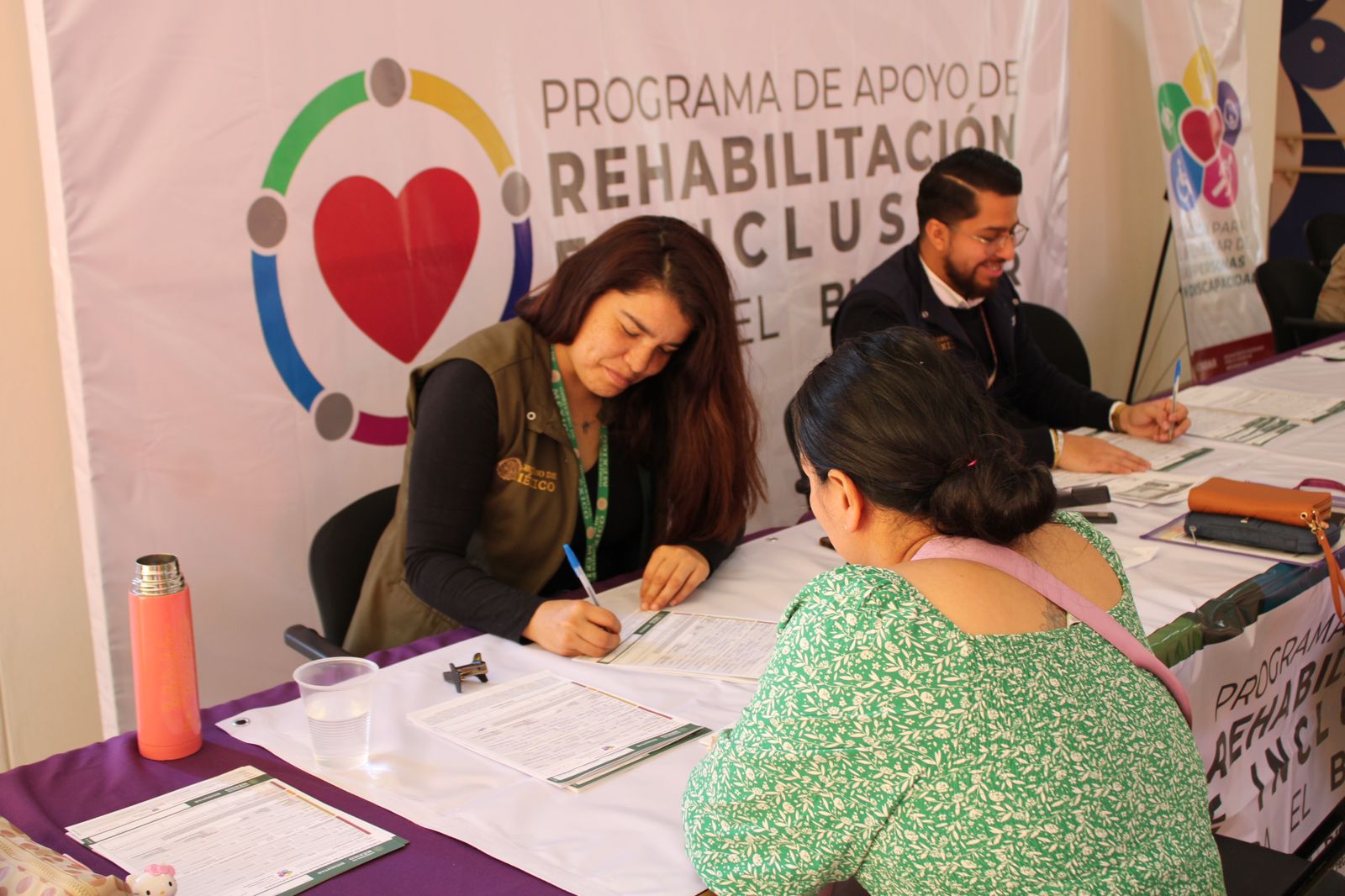 Bienestar ofrece rehabilitación gratuita a niños y jóvenes con discapacidad en Michoacán