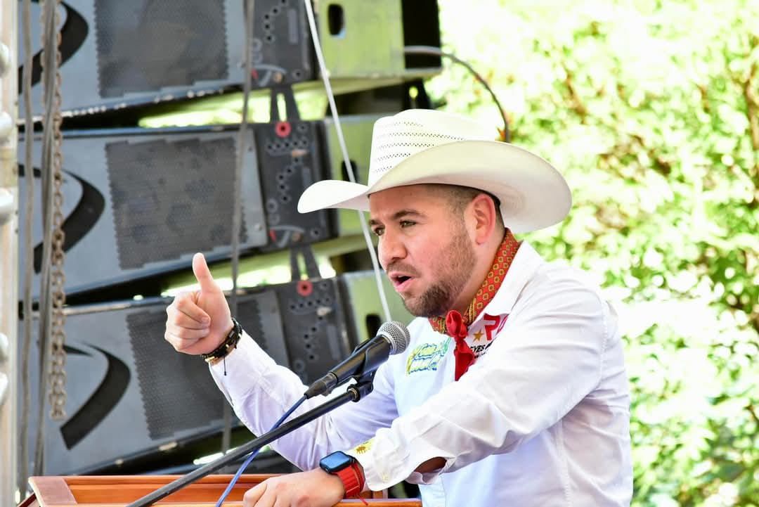 Plantea Reyes Galindo a la presidenta Sheinbaum incorporar a municipios de Tierra Caliente en programas del campo