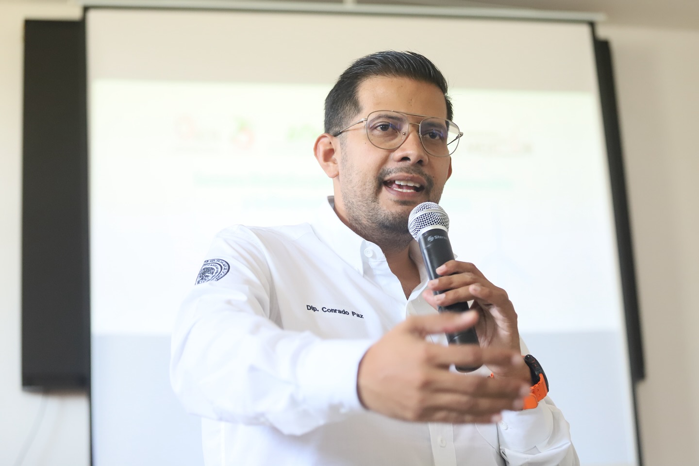De la mano de los jóvenes, Conrado Paz inicia proyecto «Que tu idea se convierta en Ley”