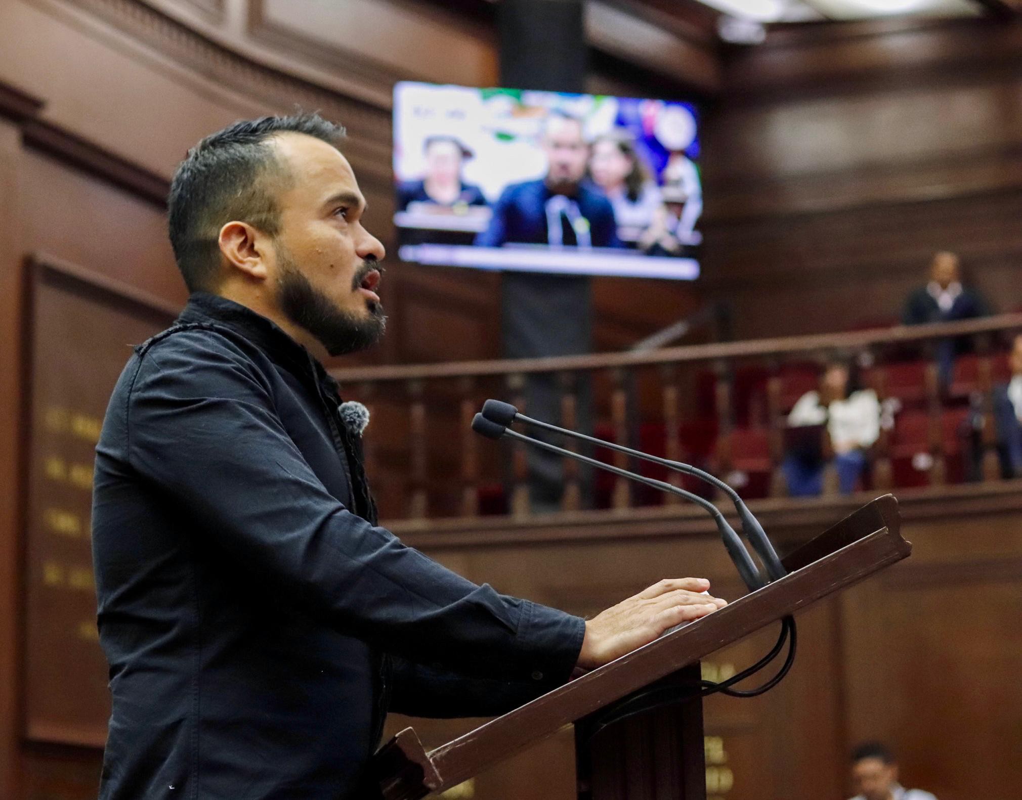 Hugo Rangel advierte que hay vulnerabilidad jurídica en la reforma que prohíbe la tauromaquia en Michoacán