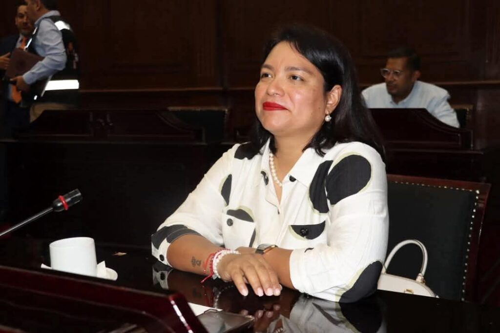 Impulsa diputada Eréndira Isauro acciones a favor de la niñez indígena en Michoacán