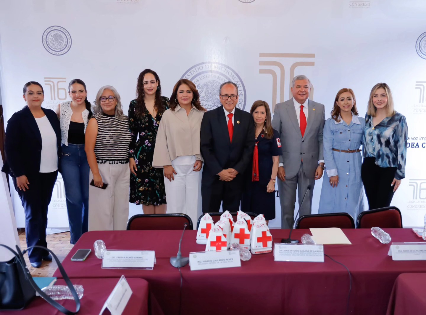 Participa Congreso del Estado en la “Colecta Nacional 2025”de la Cruz Roja
