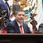 Presenta Vicente Gómez iniciativa para incluir la violencia digital en la Ley de Derechos de NNA