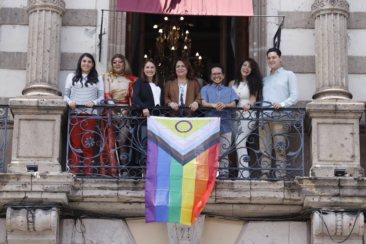 Legisladoras de Morena comprometen impulsar agenda legislativa en respaldo de la comunidad LGBTQ+