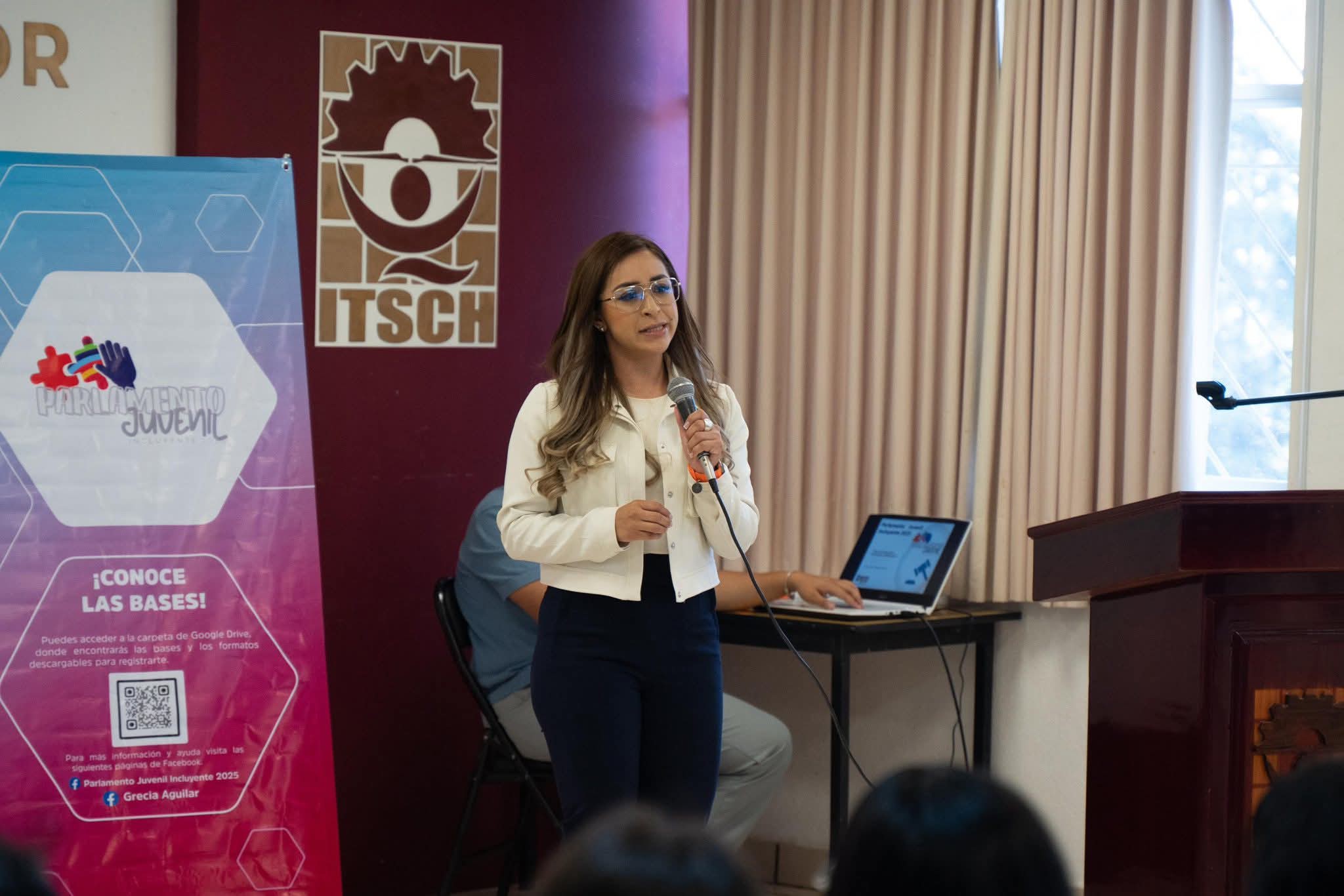 Impulsa Grecia Aguilar la voz de la juventud a través del Parlamento Incluyente 2025