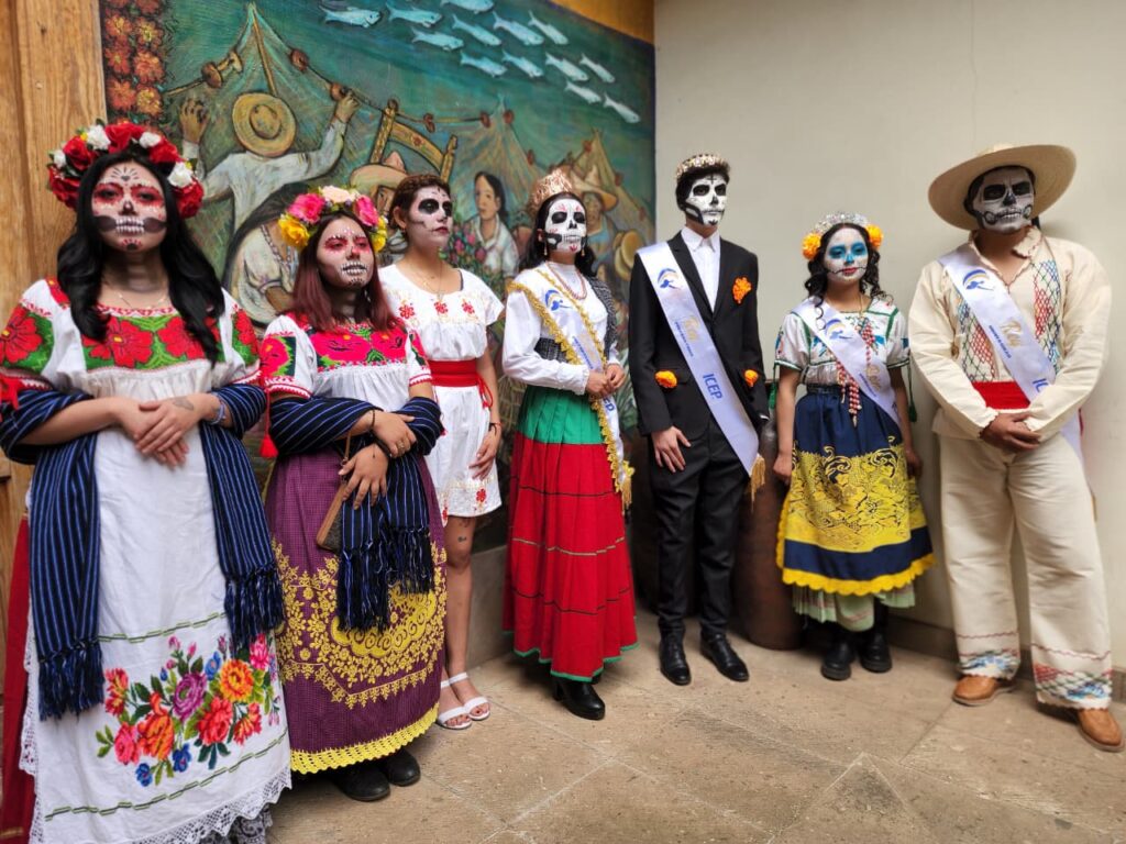 Pátzcuaro se alista para celebrar la Noche de Ánimas con el tradicional desfile “Camino al Cielo”