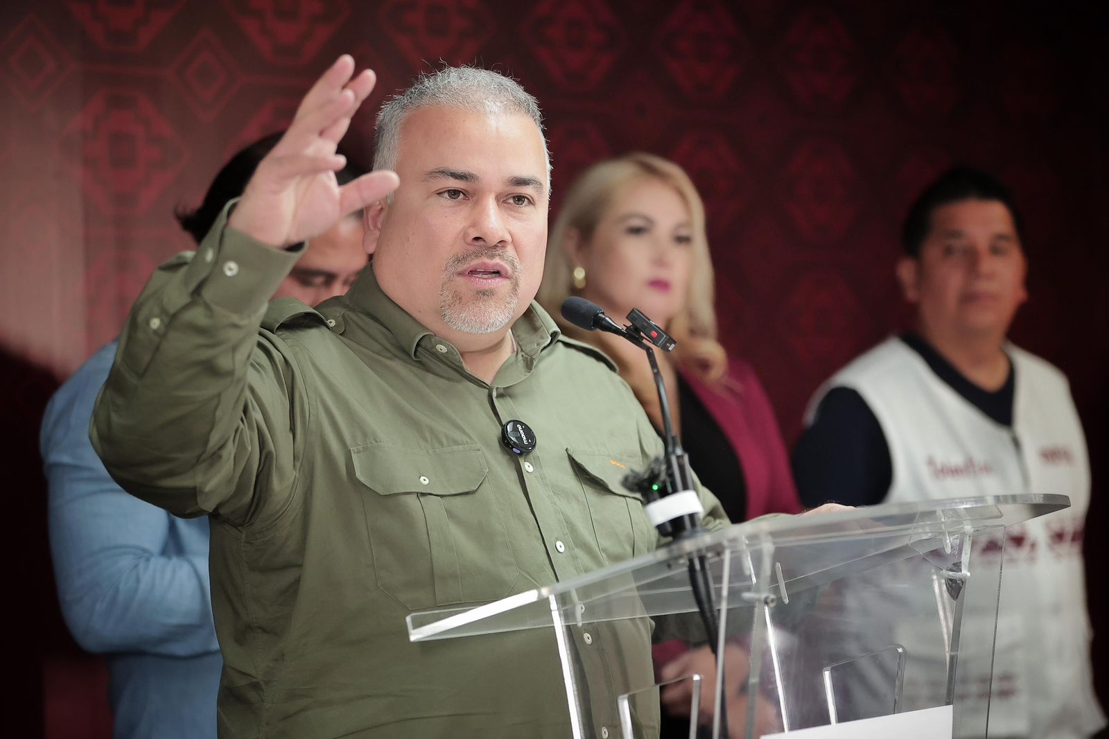 Conservadores renuevan su fachada, pero mantienen mismas mañas: Jesús Mora