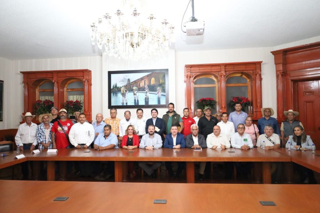 Reconoce Vicente Gómez atención al sector cañero a través del Plan Michoacán