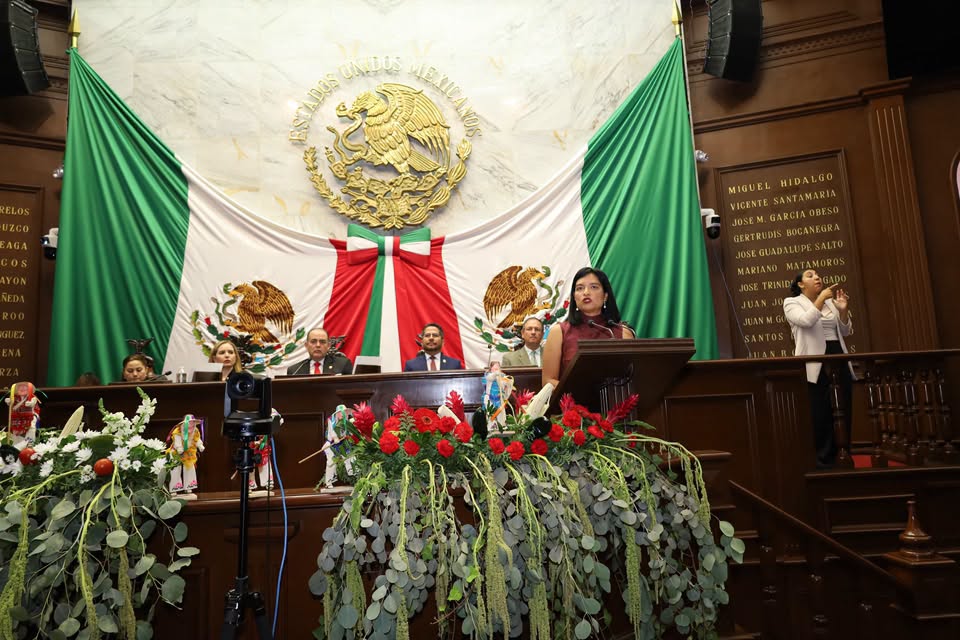 Llama Erendira Isauro a privilegiar la unidad y los acuerdos en el tercer año legislativo